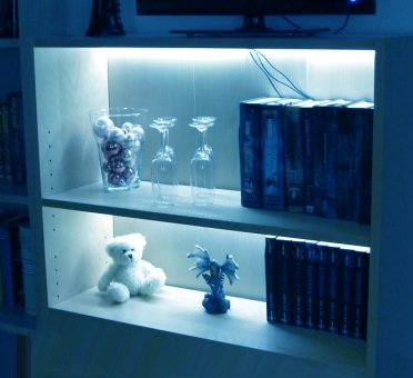 LED Regalbeleuchtung 2x75 cm blau, inkl. Netzteil