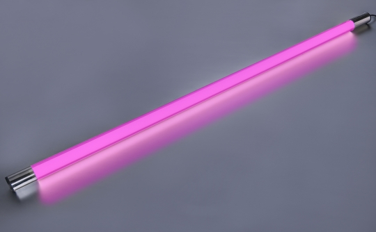 LED Leuchtstab 18 Watt 1750 Lumen 123 cm IP44 pink